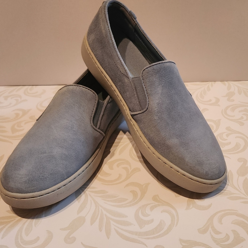 Vionic Avery Womens Slip-On Sneaker